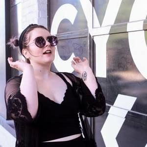 Meet your Posher, Makenna